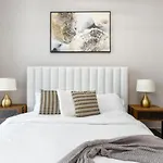 Chic 2Br Apt With Captivating City Views In Dubai By Vibel